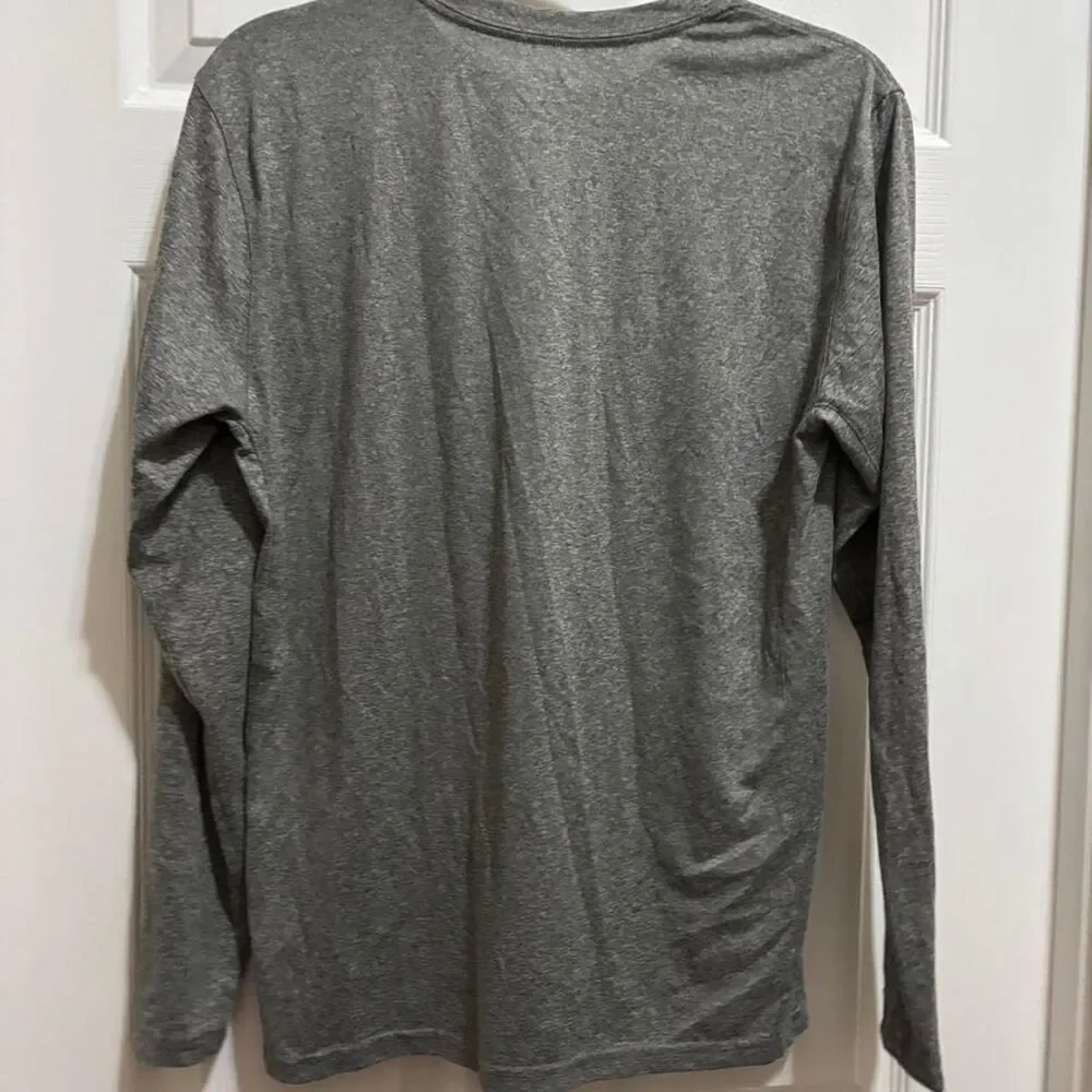Nike Men's Grey T-shirt